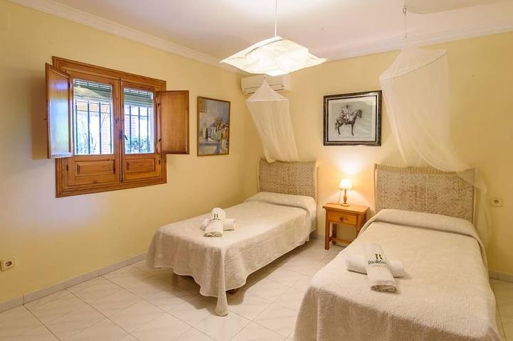 Ferienhaus für 20 Personen, mit Garten in Benajarafe - 3