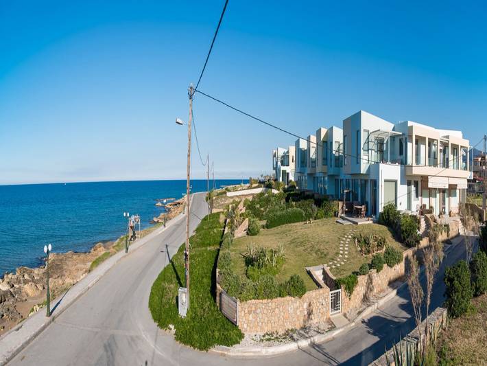 Location de vacances pour 9 personnes, avec jardin dans Gouves