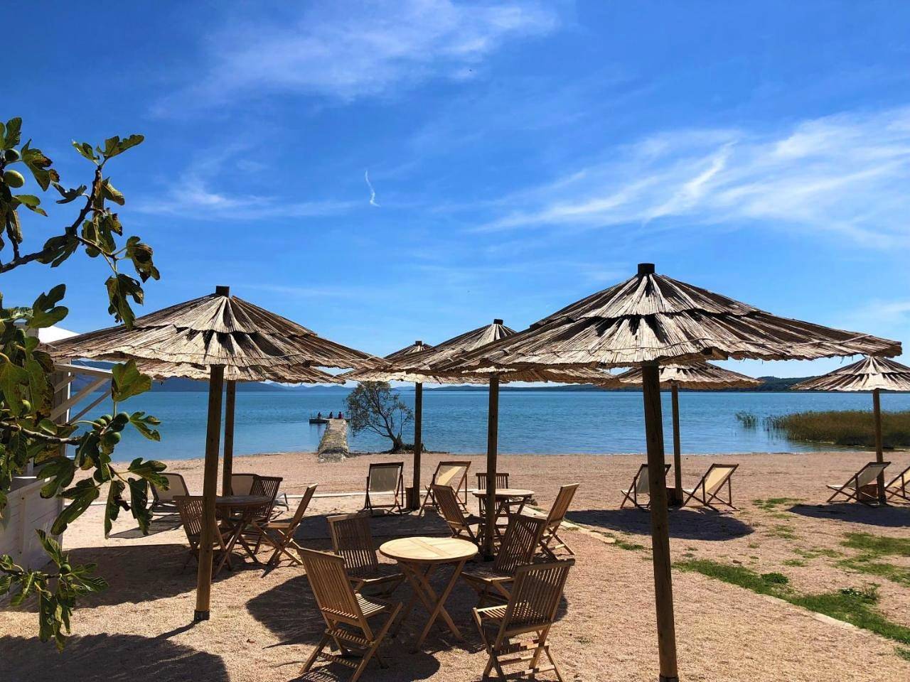 Camping Vransko jezero - Crkvine in Pakostane, Zadar
