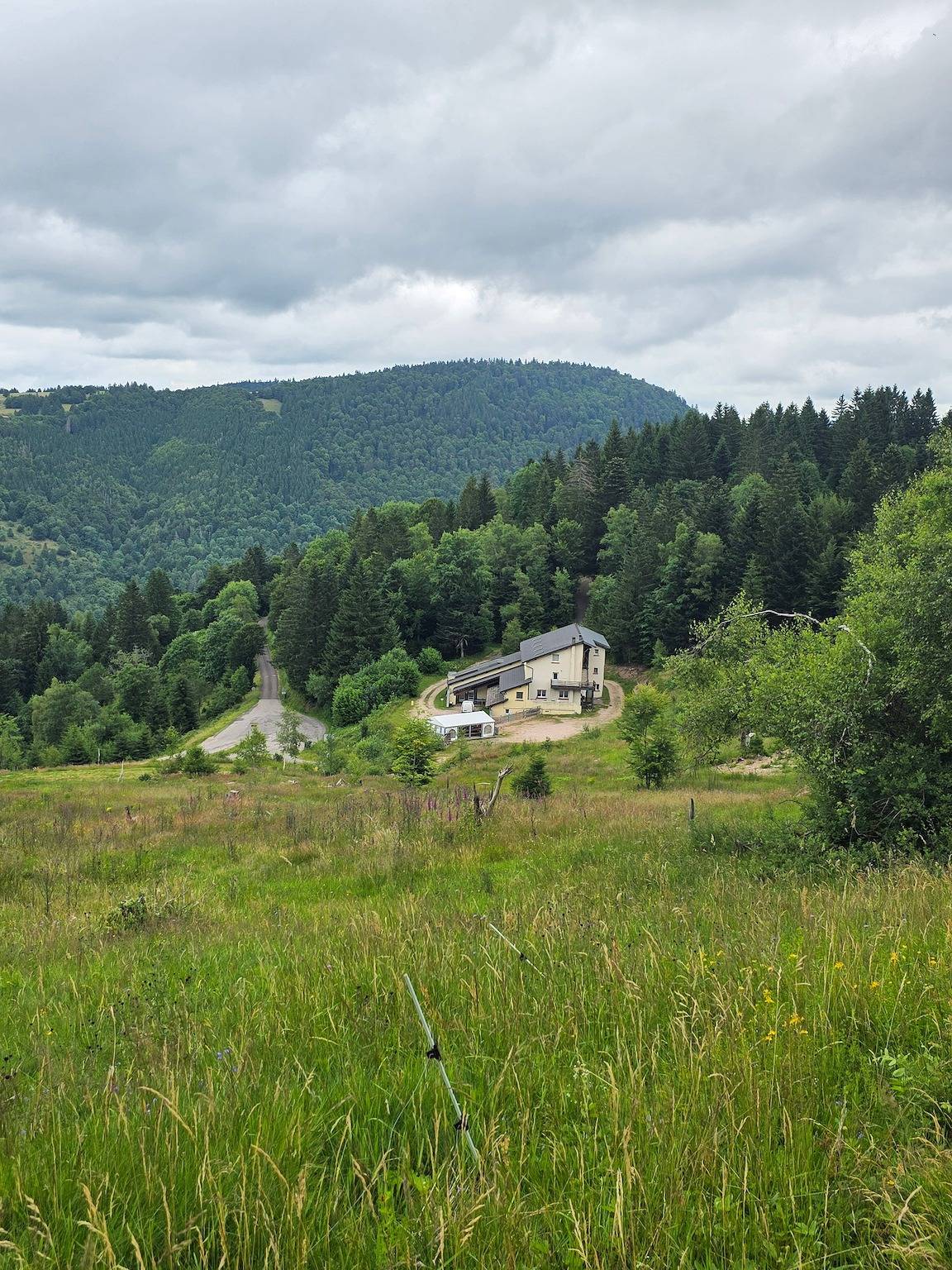 Chalet „Le Panoramic“: Bergblick, Private Terrasse & Wlan in La Bresse, Regionaler Naturpark Belchen der Vogesen