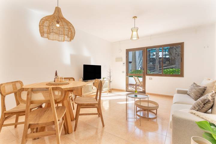 Gîte pour 6 personnes, avec bassin pour enfant, adapté aux familles à Corralejo - 3