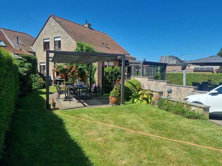 Location de vacances pour 10 personnes, avec jardin à Maasmechelen