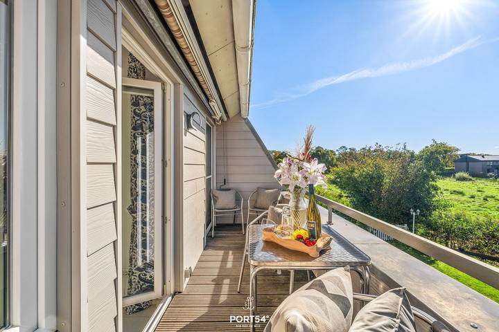 Ferienhaus für 8 Personen, mit Ausblick und Sauna sowie Garten in Büsum