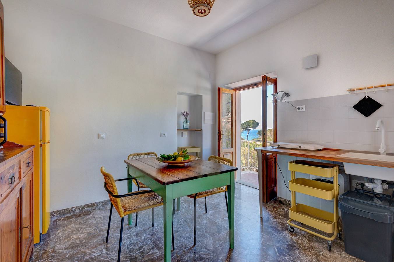 Ganze Wohnung, Apartment 'Magnolia P1' mit privater Terrasse, Wlan und Klimaanlage in Campo nell'Elba, Elba