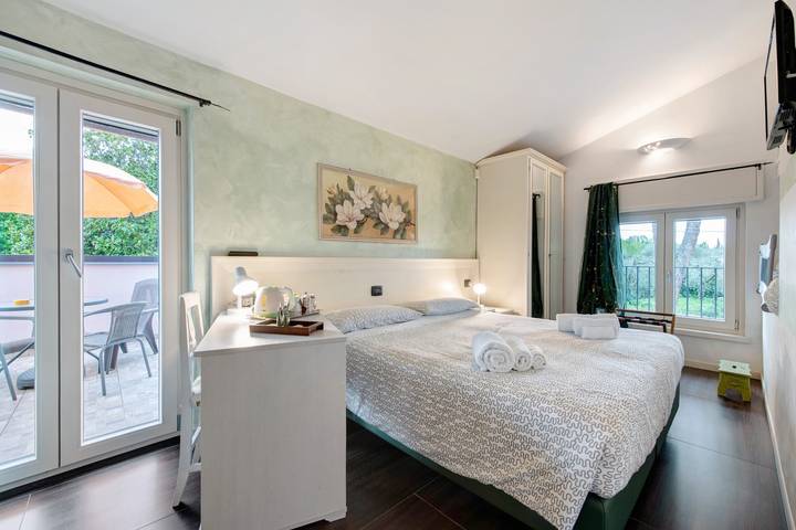 Villa per 8 persone, con Balcone e Giardino
