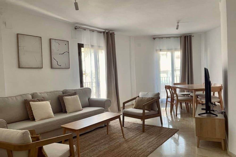 Entire apartment, San Álvaro Apartment in Distrito Centro (Córdoba), Cordoba
