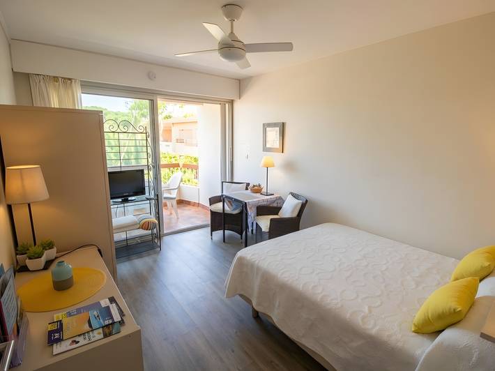 Ferienwohnung für 2 Personen, mit Balkon in Hyeres - 3