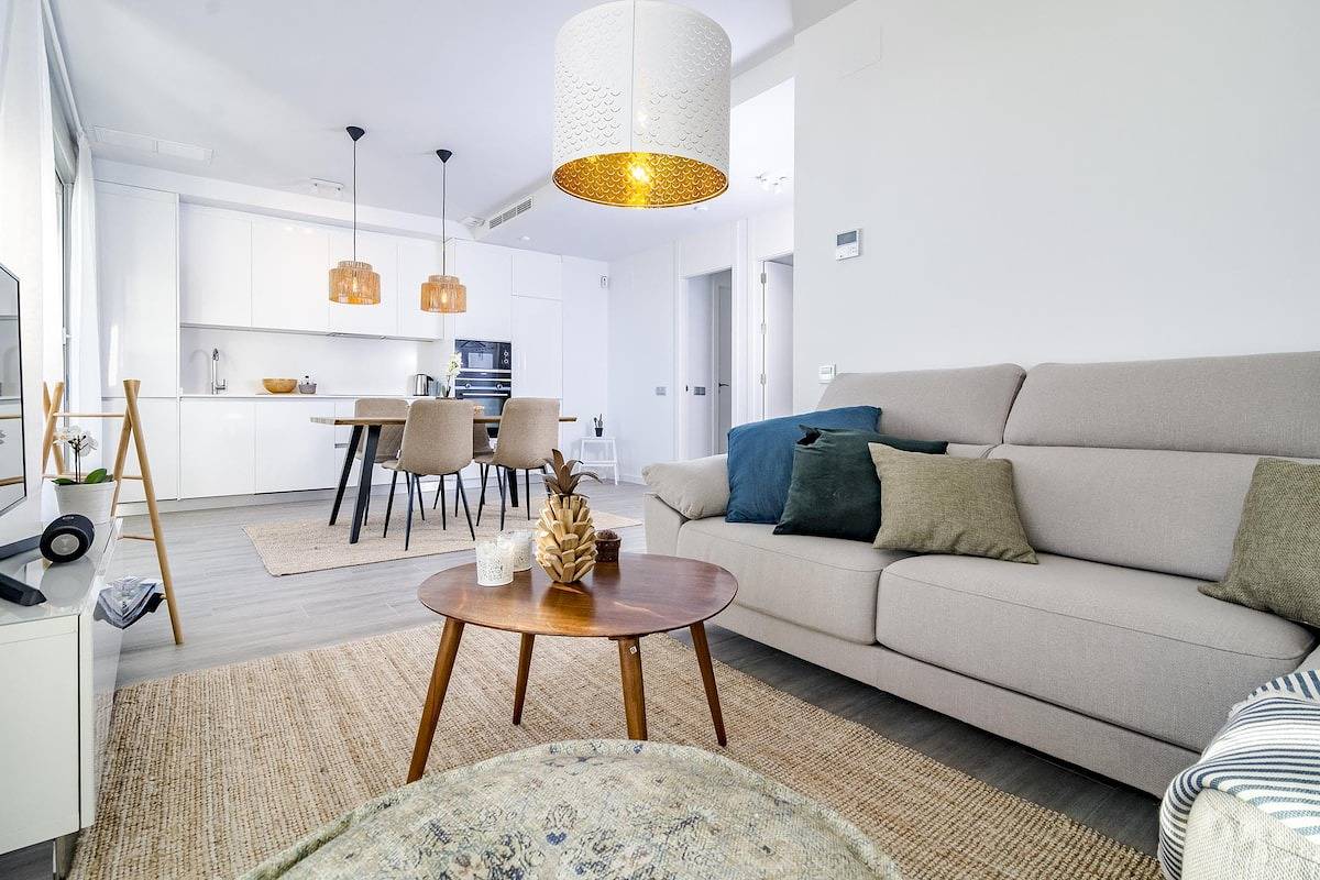 Entire apartment, 2B- Exclusive 2 bedroom apartment in Le Mirage in Cancelada (Estepona), Estepona