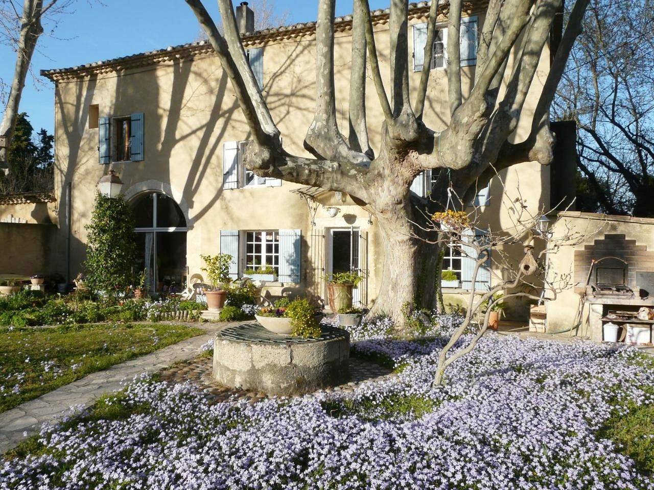 La Petite Seigneurette1 in Villeneuve-lès-Avignon, Région de Nîmes