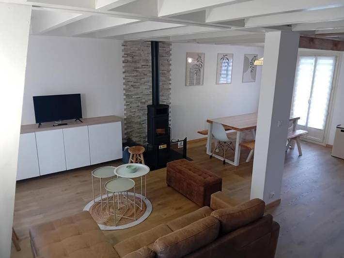 Location de vacances pour 8 personnes, avec vue et jardin à Seilhac