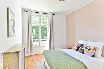 Appartement De Vacances pour 4 Personnes dans Puteaux, Hauts-de-Seine, Photo 4
