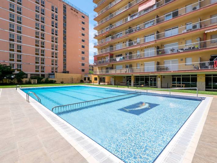 Vakantieappartement voor 3 personen, met zwembad en tuin in Malgrat de Mar