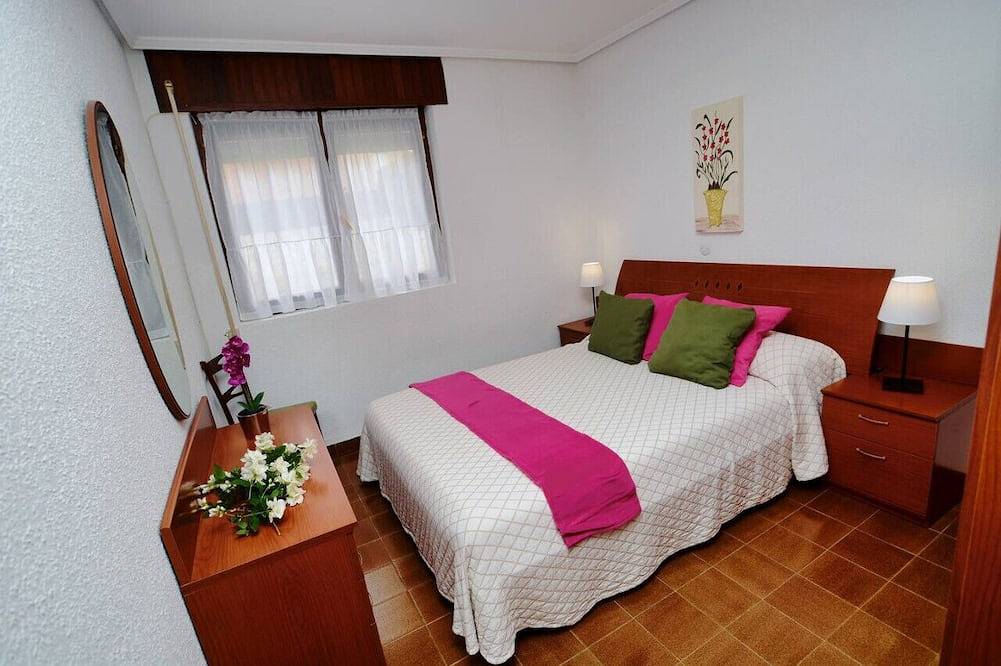 Ganze Wohnung, Apto 3 hab cerca de la playa in Isla, Arnuero