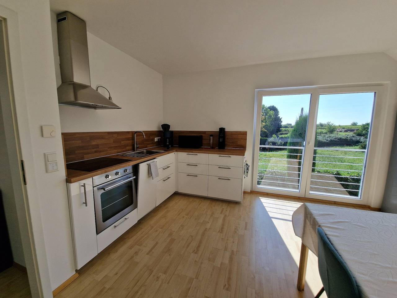 Ganze Ferienwohnung, Appartement/Fewo, Dusche und Badewanne, ruhig in Neustadt an der Weinstraße, Deutsche Weinstraße