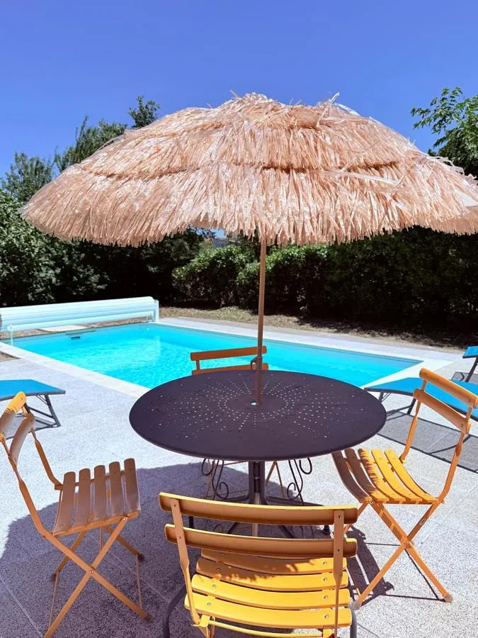 Maison de vacances pour 6 personnes, avec piscine et jardin, animaux acceptés - 1