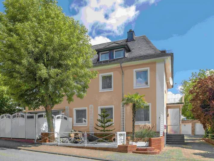 Ferienhaus für 14 Personen, mit Sauna und Garten sowie Balkon