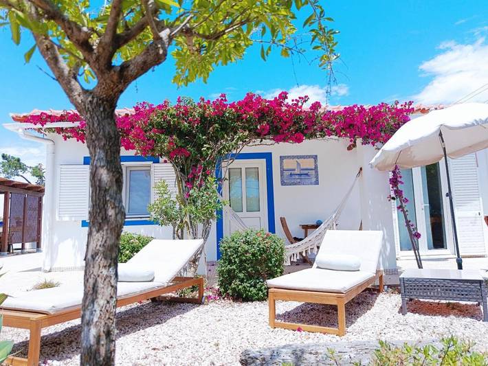 Maison d’hôte pour 2 personnes, avec Terrasse et Jardin à Aljezur