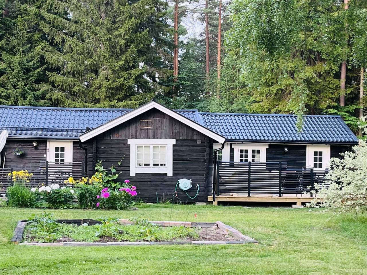Hus för 4 Personer, med trädgård och terass, barnvänlig