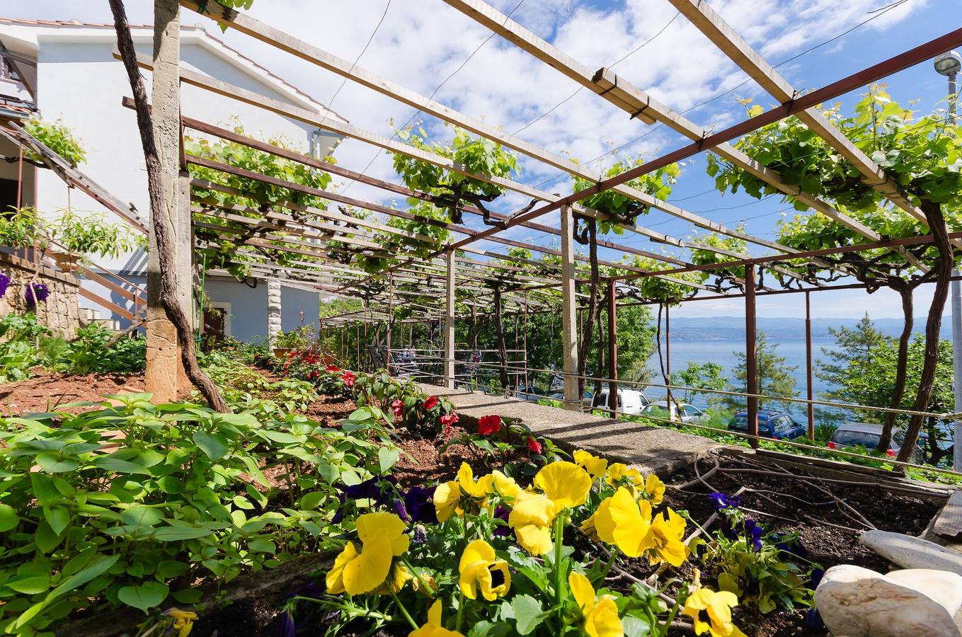 Ganze Wohnung, Apartments Milan in Medveja, Opatija Riviera