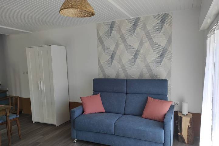 Maison près de la plage Sainte-Marine à 2 minutes à pied, pour 2 personnes in Combrit, Côte de Cornouaille