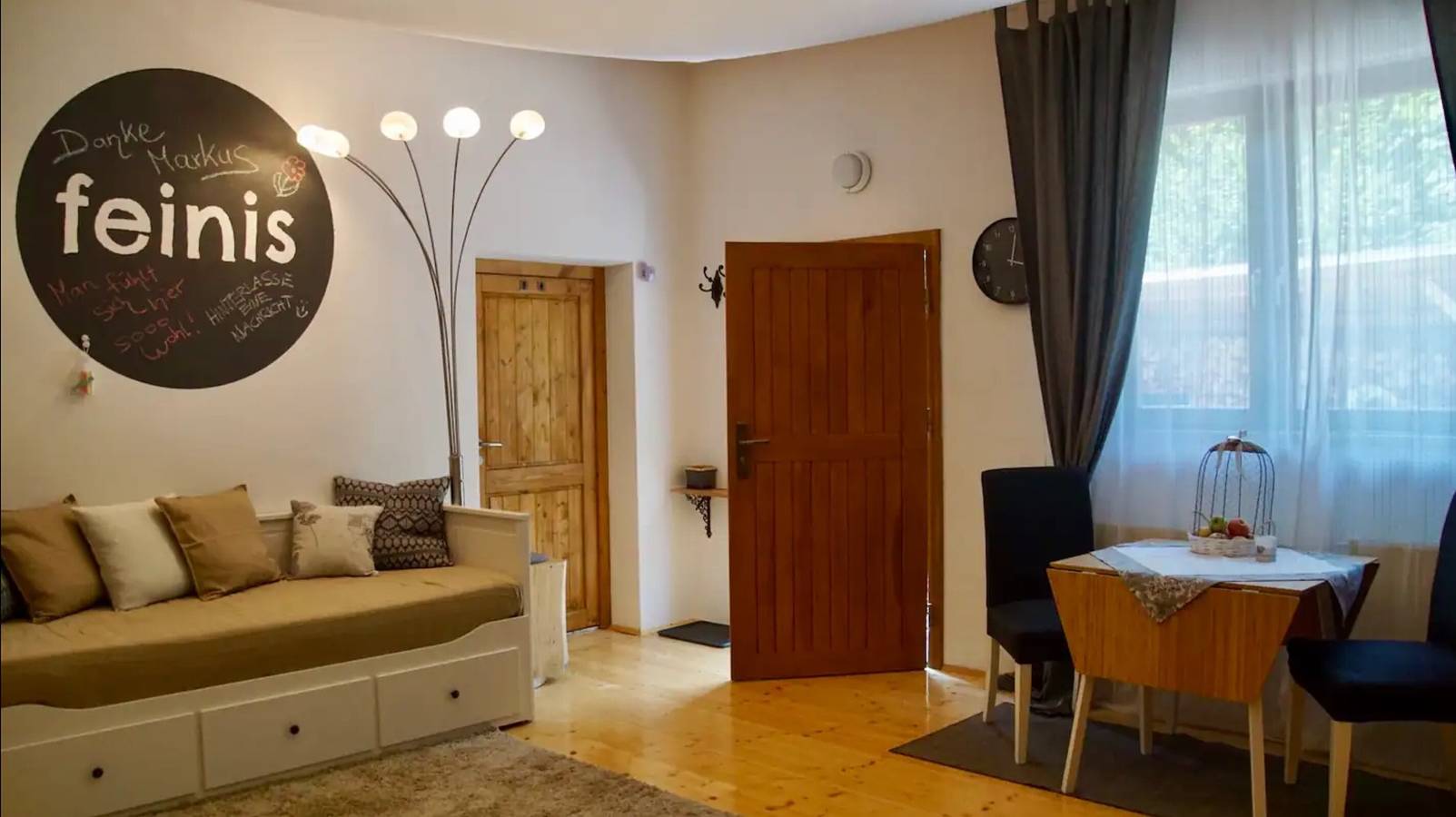 Chalet 'Feinis' met privéterras, privétuin en wifi, foto 6