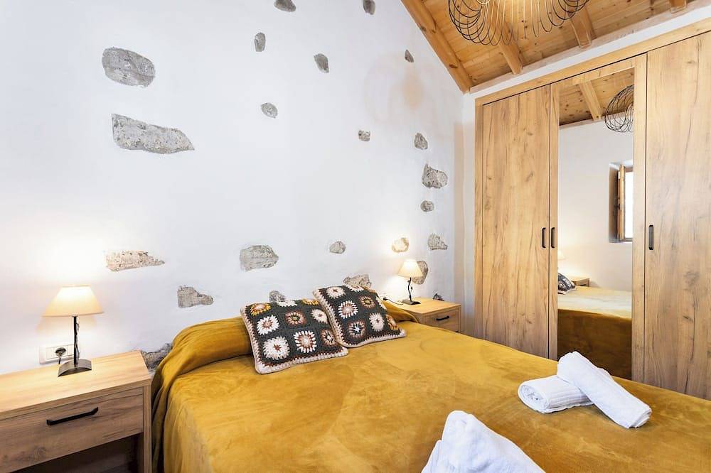 Entire apartment, Home2Book Valley Views  & Private Terrace Hermigua in El Tabaibal, Hermigua