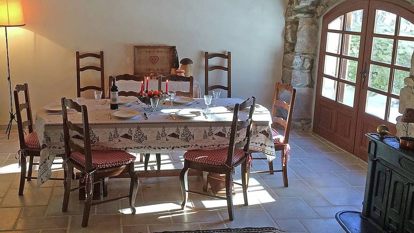 Ferienhaus für 8 Personen, mit Pool und Terrasse in der Ardèche - 2