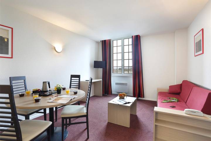 Gîte pour 2 personnes, avec Jardin à Épernay - 4