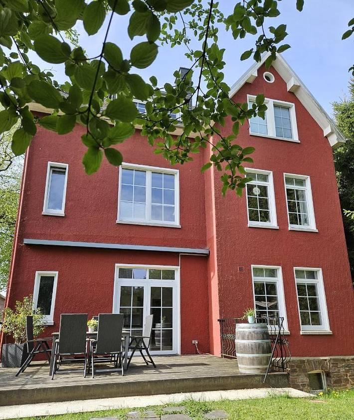 Ferienwohnung für 6 Personen, mit Terrasse und Garten