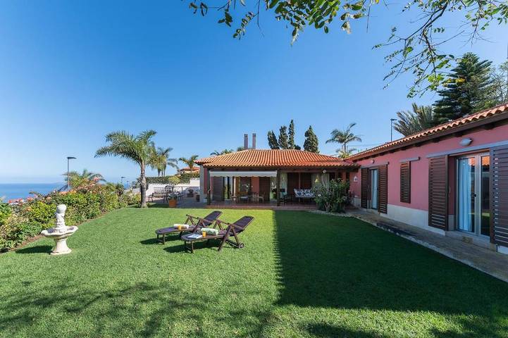 Ferienhaus für 5 Personen, mit Terrasse und Garten sowie Ausblick in Juan Fernández