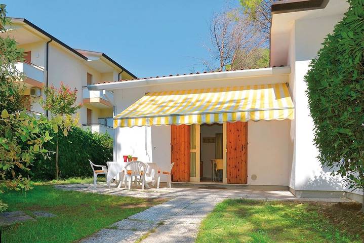 Appartamento per 5 persone, con panorama e giardino, con animali domestici in Bibione Pineda