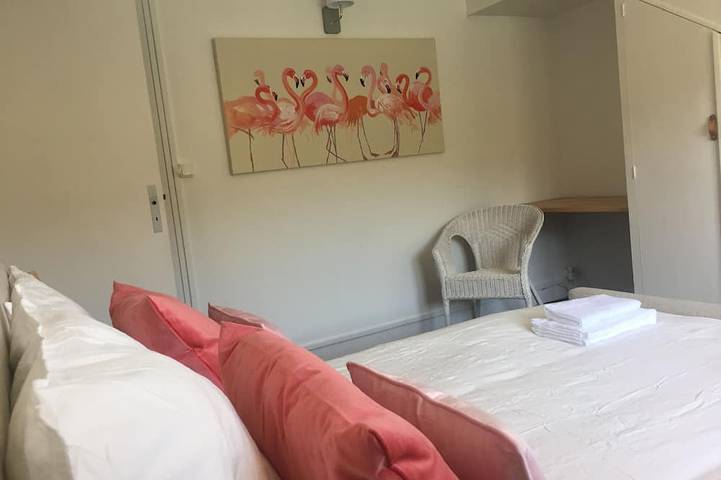 Country house for 15 people, waterfront in the Ardennes nature park in Revin, Regionaler Naturpark Ardennen