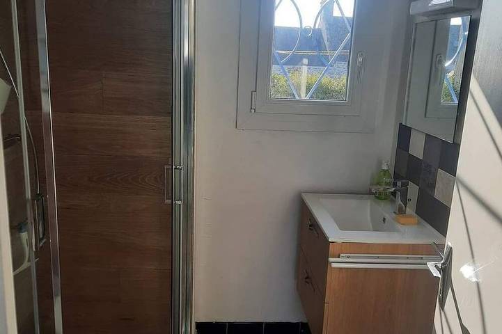 Location de vacances pour 4 personnes, avec terrasse et jardin dans Plage du Melon - 3