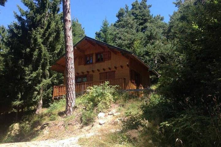 Gîte pour 4 personnes, avec balcon dans Peïra-Cava