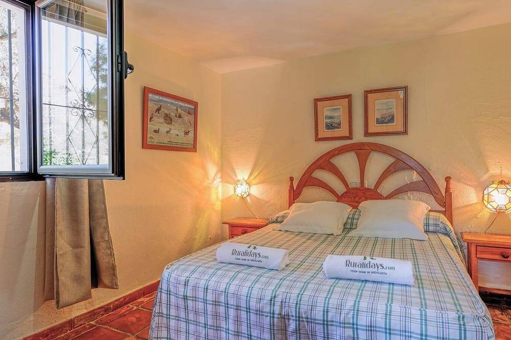 Casa Madrona Periana by Ruralidays in Alfarnatejo, Provincia de Málaga
