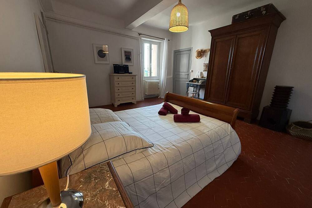 Le Balcon des Pourcelles 12personnes /terrasses in Les Mées, Alpes-de-Haute-Provence