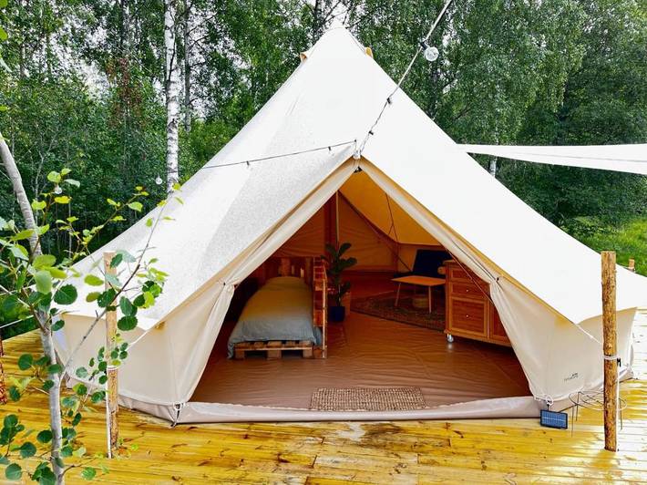 Camping für 4 Personen, mit Garten und Ausblick in Mittelschweden