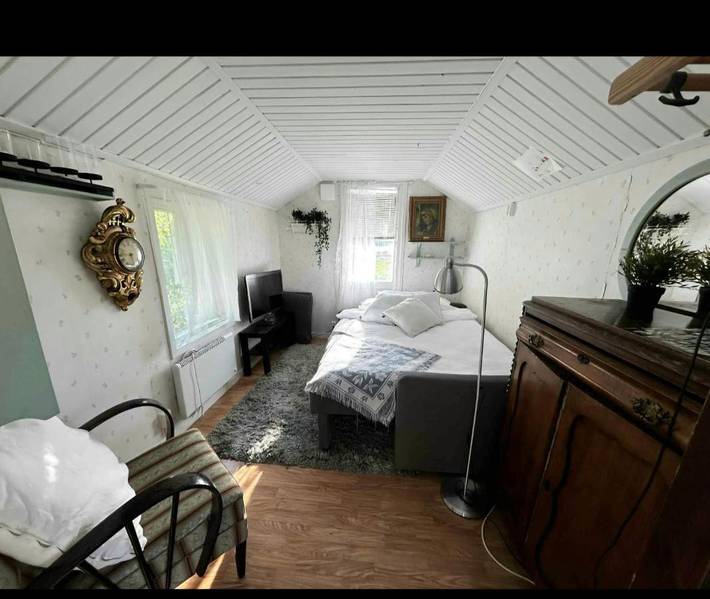 Ferienhaus für 2 Personen, mit Balkon und Whirlpool sowie Terrasse und Garten in Väddö - 3