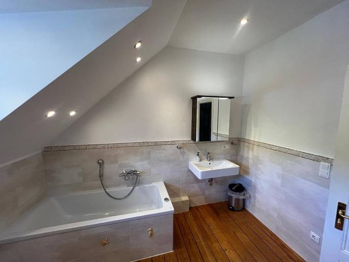 Ferienwohnung für 6 Personen, mit Ausblick und Terrasse in Bad Neuenahr - 4