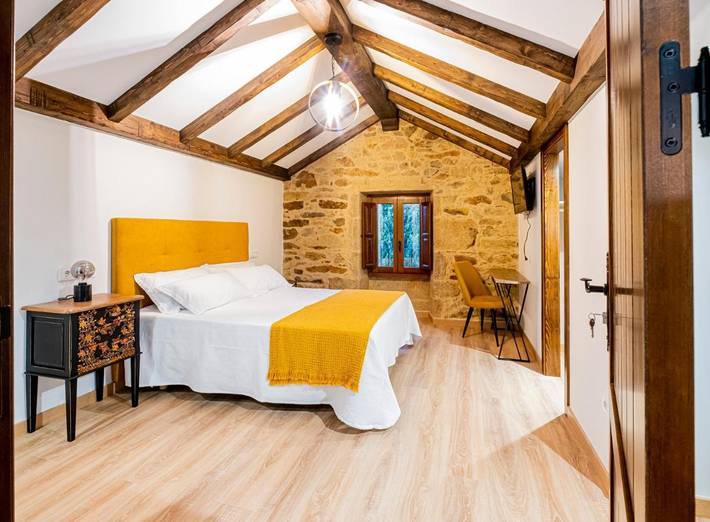 Casa rural para 2 personas, con jardín además de vistas y piscina, Se admiten mascotas en Provincia de La Coruña - 2