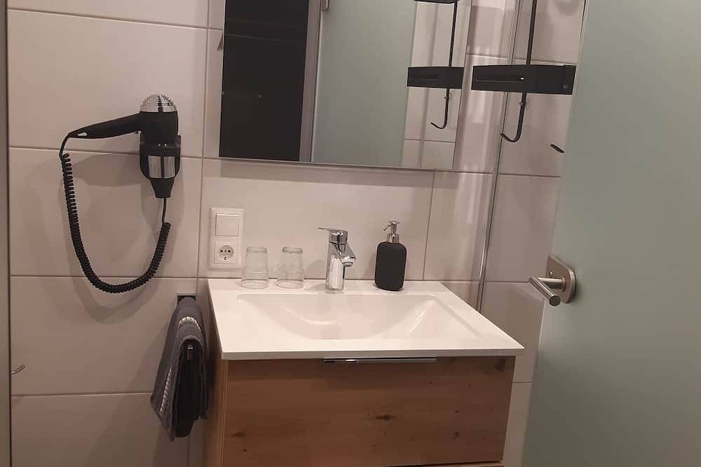 Ganze Wohnung, Wohnung Schwarzriesling mit Balkon in Röttingen, Taubertal