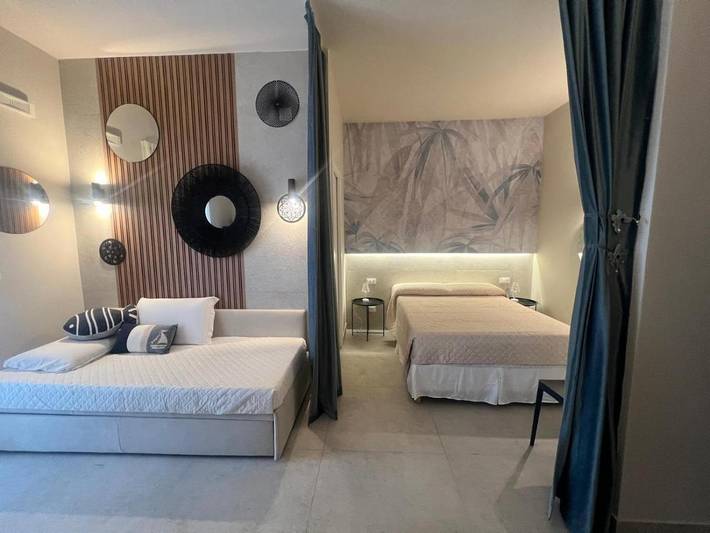 Appart’hôtel pour 4 personnes, avec jardin ainsi que vue et piscine