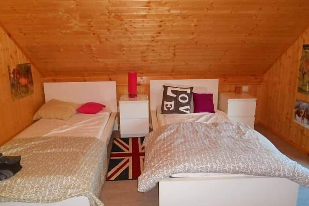 Chalet au Coeur de Barcelonnette in Barcelonnette, Espace Lumière