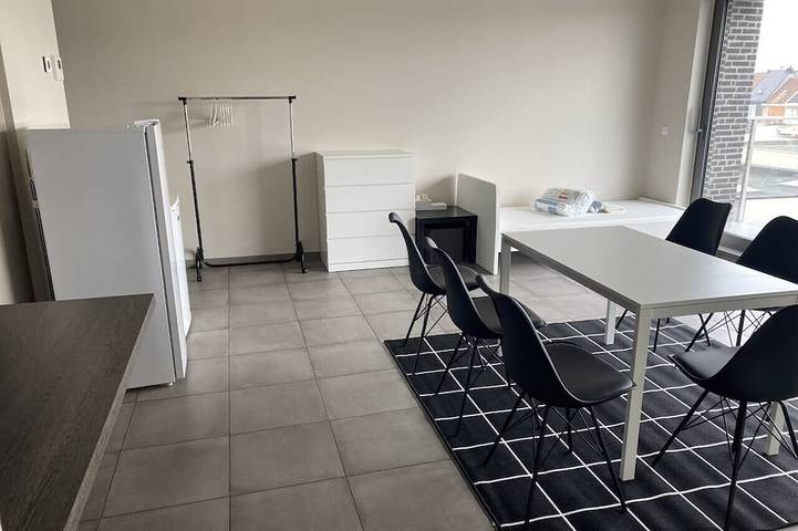 Ganze Wohnung, Zeer Mooi Appartement Voor een Groep Vrienden of Werknemers in Zele, Ostflandern