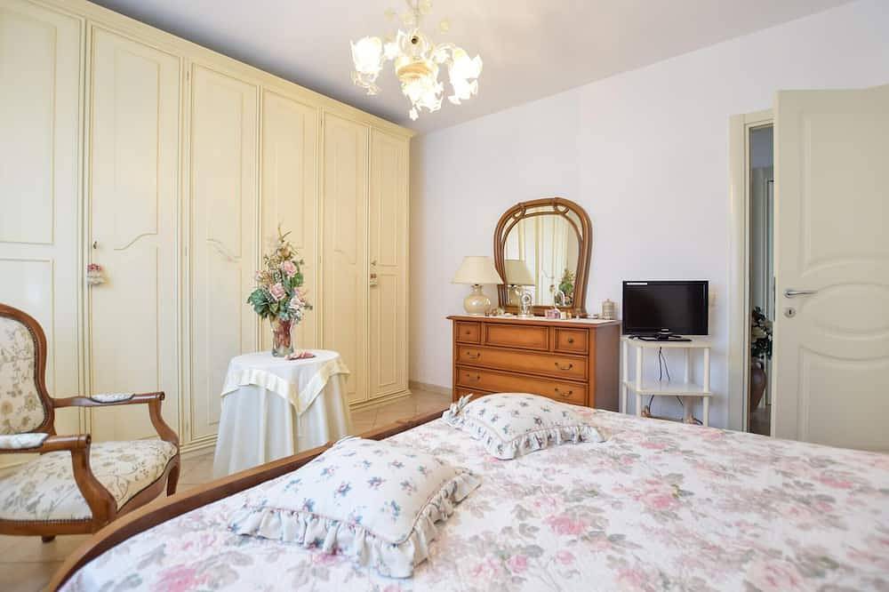 Prachtig huis in Capezzano met keuken in Camaiore, Italiaanse Rivièra