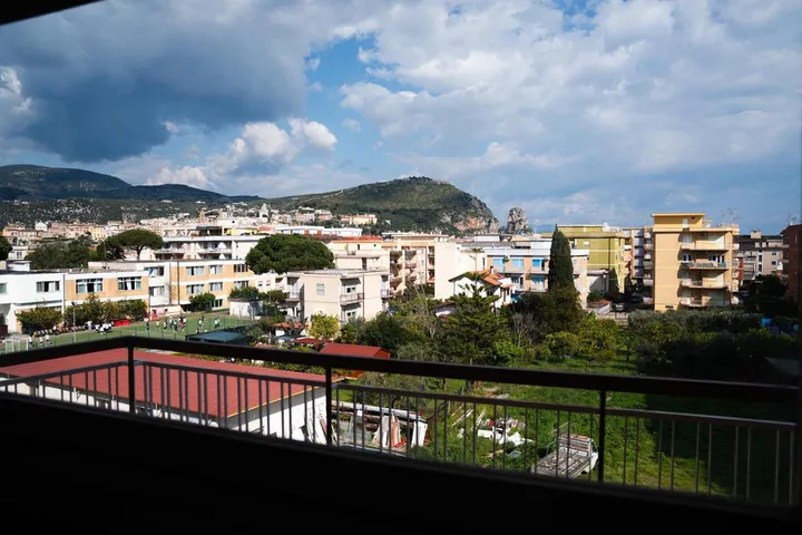 Appartamento vacanze per 6 persone, con balcone e panorama - 1