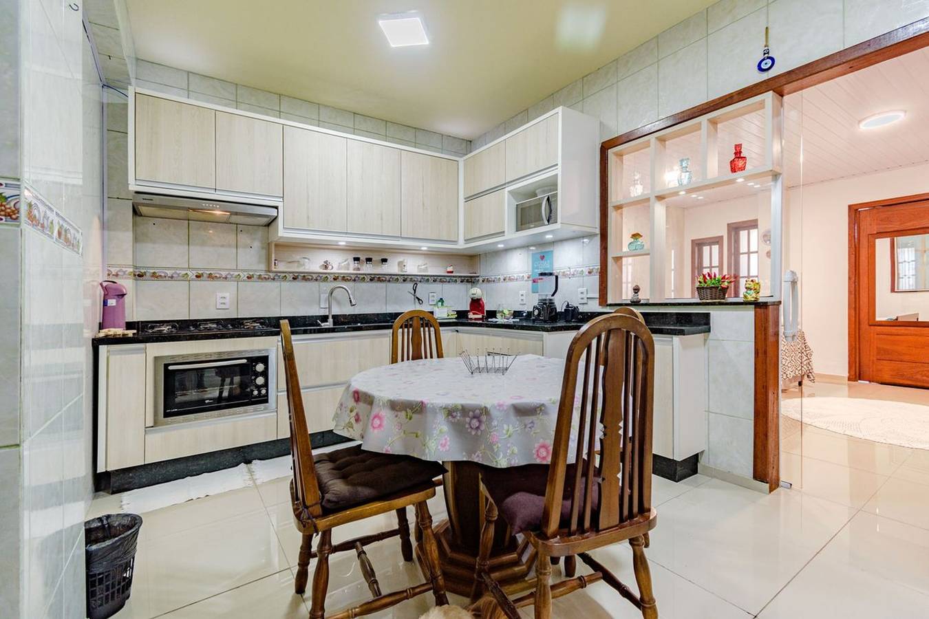 Casa com Ar e Wi-fi próxima à Praia da Tapera in Florianópolis, Litoral Catarinense