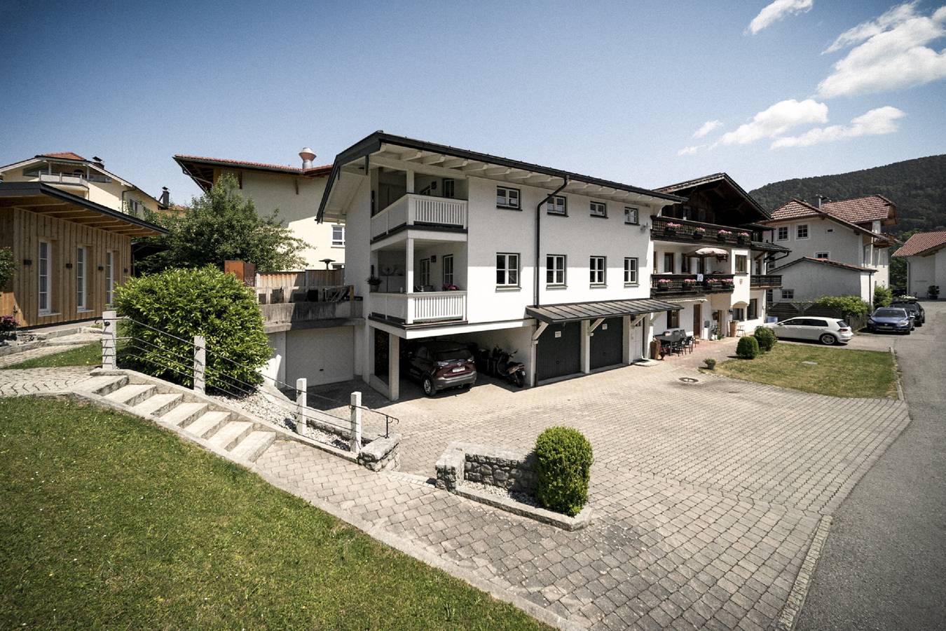 Ganze Ferienwohnung, Ferienwohnung Haberlander inkl. Chiemgaukarte - Ferienwohnung 70qm, Balk., Küche, 2 Schlafzimmer, 1 Wohnschlafzimmer, max. 4 P. in Ruhpolding, Bayerische Alpen