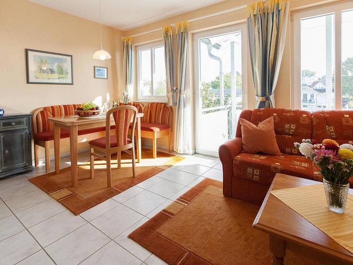 Ferienwohnung für 4 Personen, mit Balkon/Terrasse in Göhren - 3