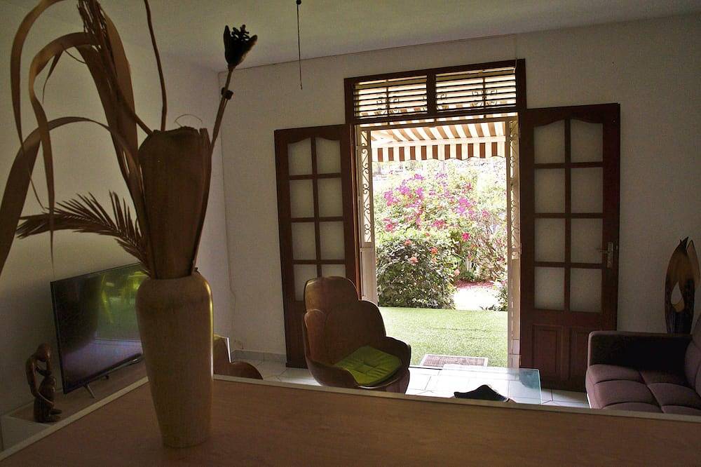 Appartement entier, Cozy one-bedroom apartment at the bottom of the villa in Le Gosier, Guadeloupe